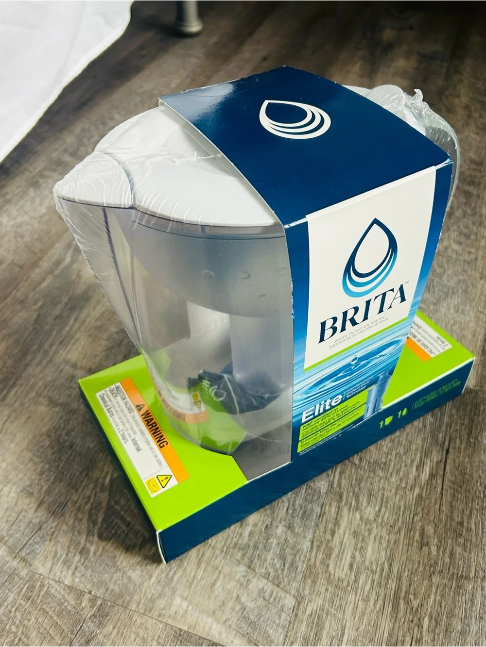 Brita Elite Water Filter Pitcher Large 10 Cup White NEW SEALED